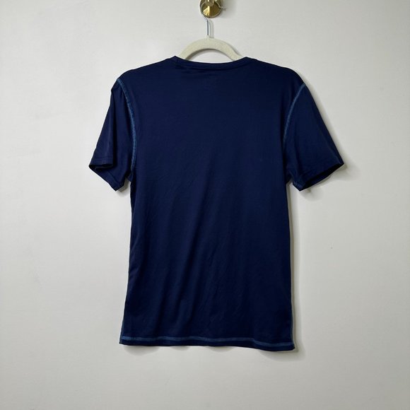 Reebok Blue Short Sleeve Athletic Top Men's Small - Picture 4 of 4
